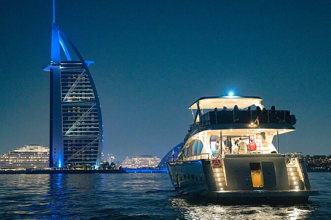 Dubai Harbour Luxury Yacht Tour with BBQ & Drinks - What this Dubai Harbour yacht tour is really like