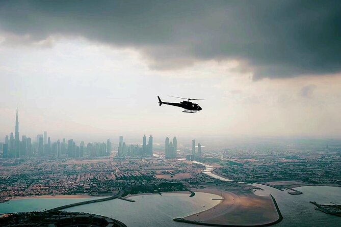 Dubai Helicopter Experience with Sightseeing Options - What the 12-minute flight really gives you