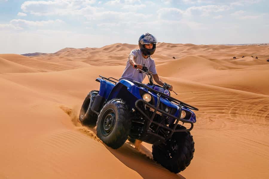 Dubai: Helicopter Ride, Desert Safari, Camels & Refreshments - The 12-minute helicopter flight