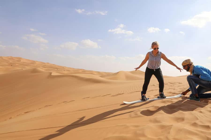 Dubai: Helicopter Ride, Desert Safari, Camels & Refreshments - Timing, waiting, and the missing hotel drop-off