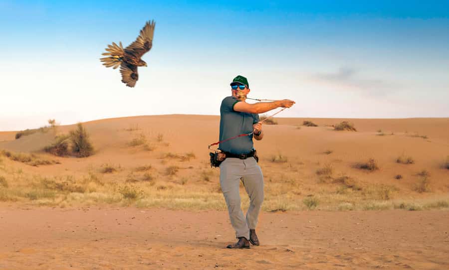 Dubai: Heritage Desert Safari wtih Overnight and Breakfast - The drive into the Dubai Desert Conservation Reserve