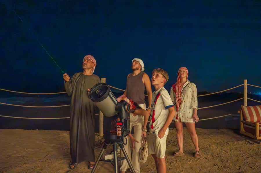 Dubai: Heritage Safari, Camel Ride & Al Marmoom Oasis Dinner - How the guides affect the evening