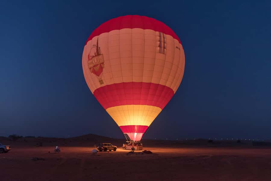 Dubai: Hot Air Balloon Ride with Camel Ride & Falcon Show - A traditional breakfast after the flight
