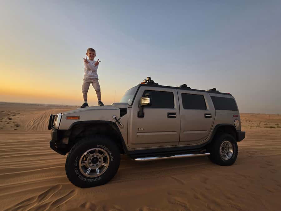 Dubai Hummer Safari Adventure & Traditional Dress Photoshoot - Safety, comfort, and the quality of the guide