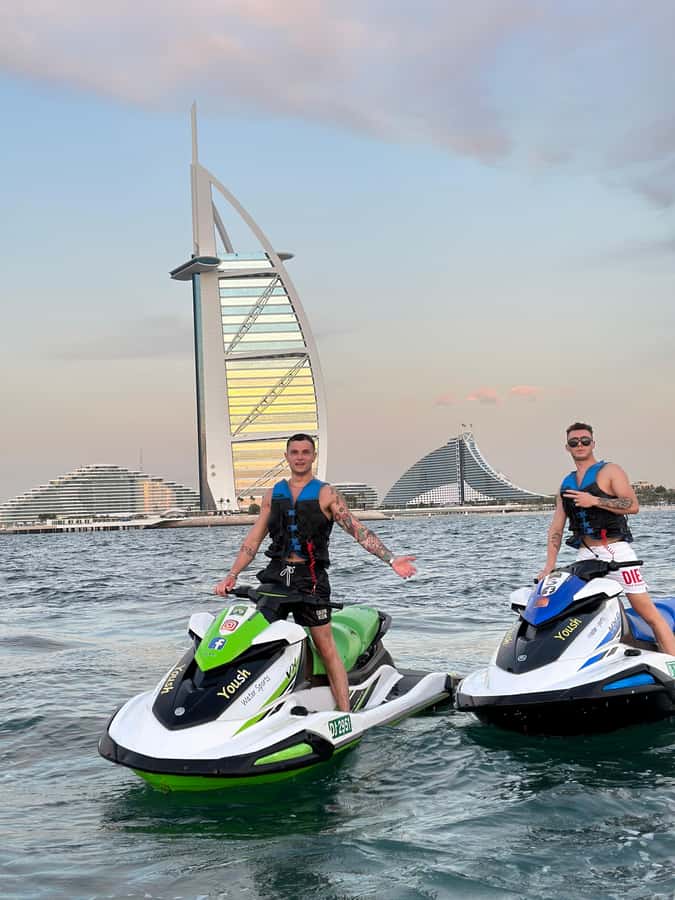 Dubai: Jet ski & Flyboard in Dubai Free Ice Cream - The guides and the quality of the instruction