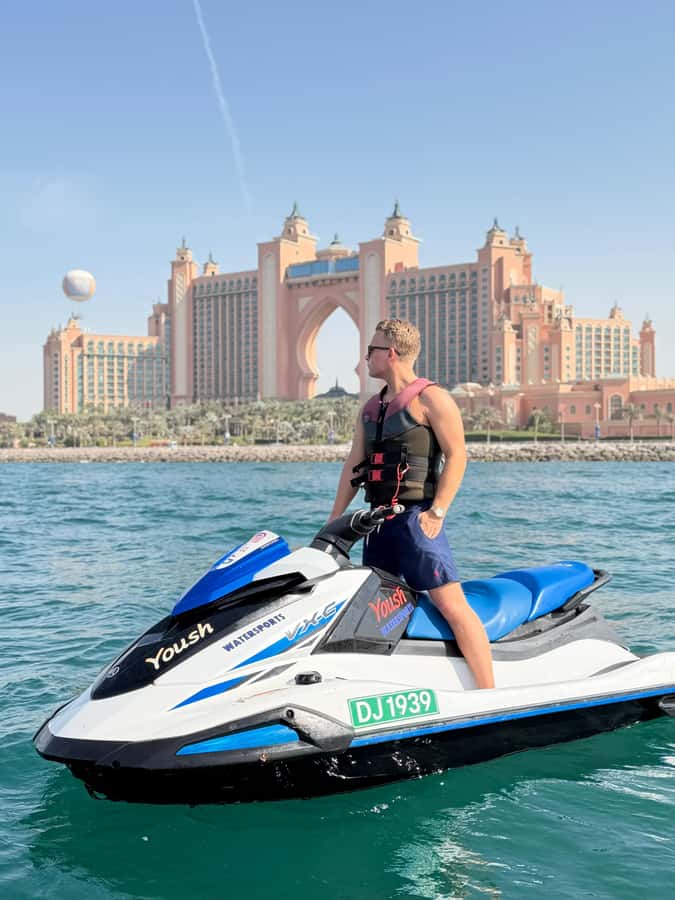 Dubai: Jet Ski Tour of Burj Al Arab & Atlantis the Palm - The safety briefing and first ride