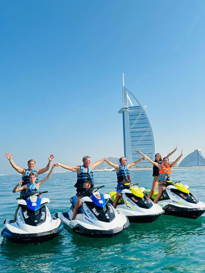 Dubai: Jet Ski Tour of Burj Al Arab with Photos - The return view toward downtown Dubai