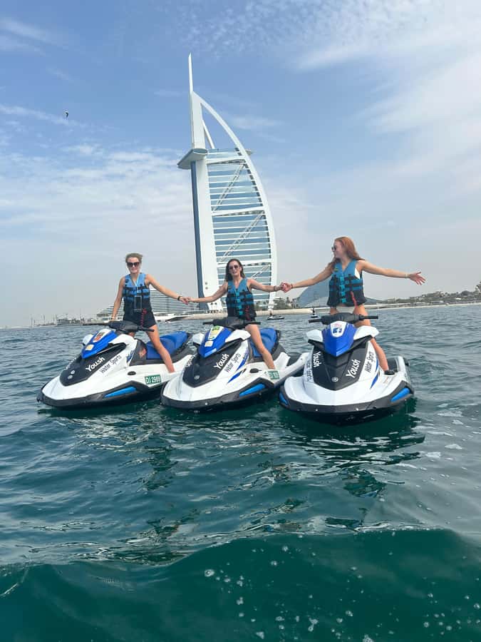 Dubai: Jet Ski Tour of Burj Al Arab with Photos - Who should book this Dubai jet ski ride?