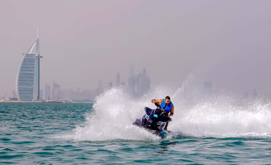 Dubai: Jetski, Burj Khalifa, Burj Al Arab, Juice, & Photos - Should you book this Dubai jet ski tour?