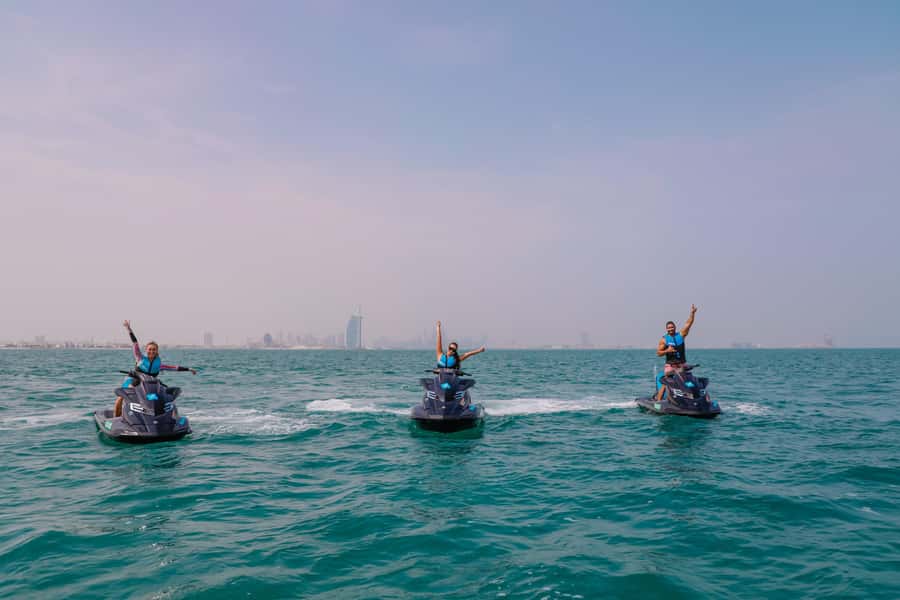 Dubai: Jetski Ride up to 2 People with Photos & Refreshments - Who will enjoy this most?