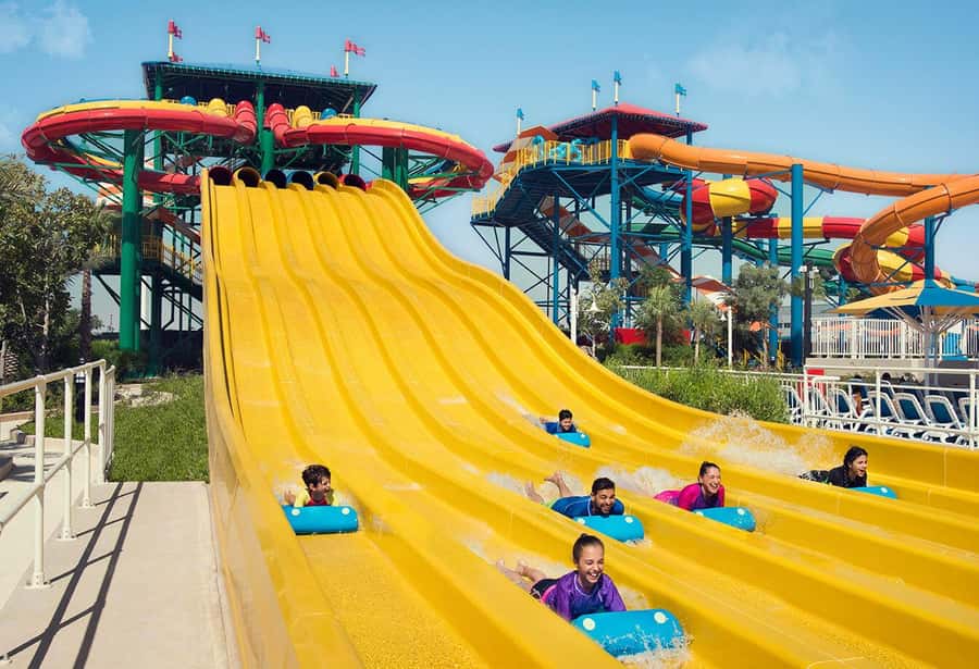Dubai: LEGOLAND® Water Park Entry Ticket - Twin Chasers for side-by-side competition