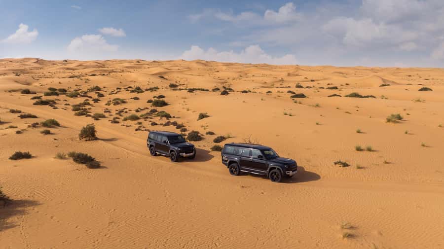 Dubai: Luxury Balloon Flight with Michelin-Curated Breakfast - One Hour Above the Dubai Desert at Sunrise