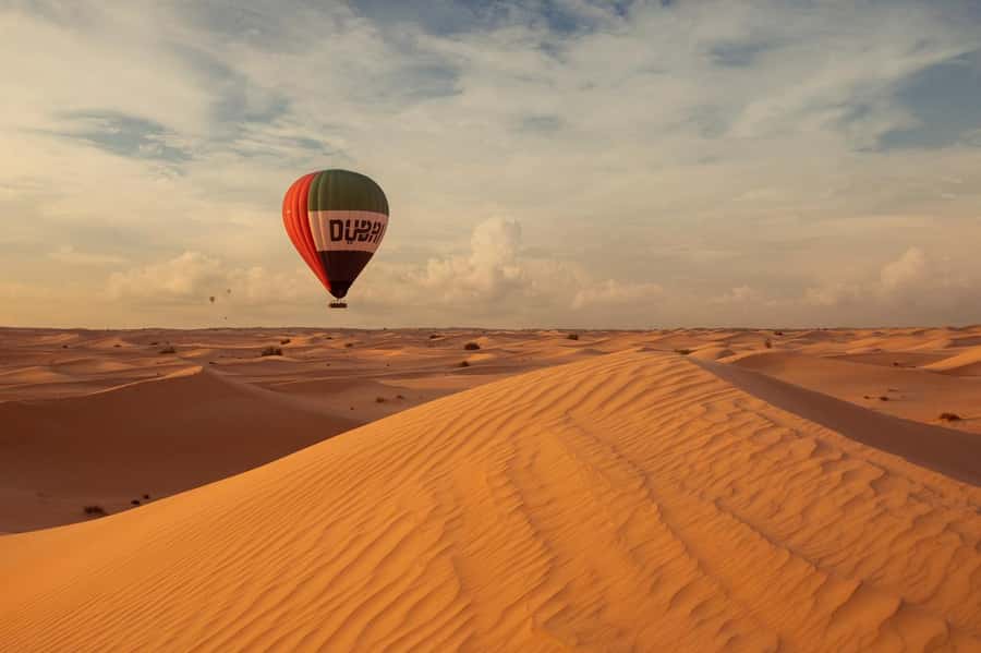 Dubai: Luxury Balloon Flight with Michelin-Curated Breakfast - Entering the Royal Nature Reserve After Landing