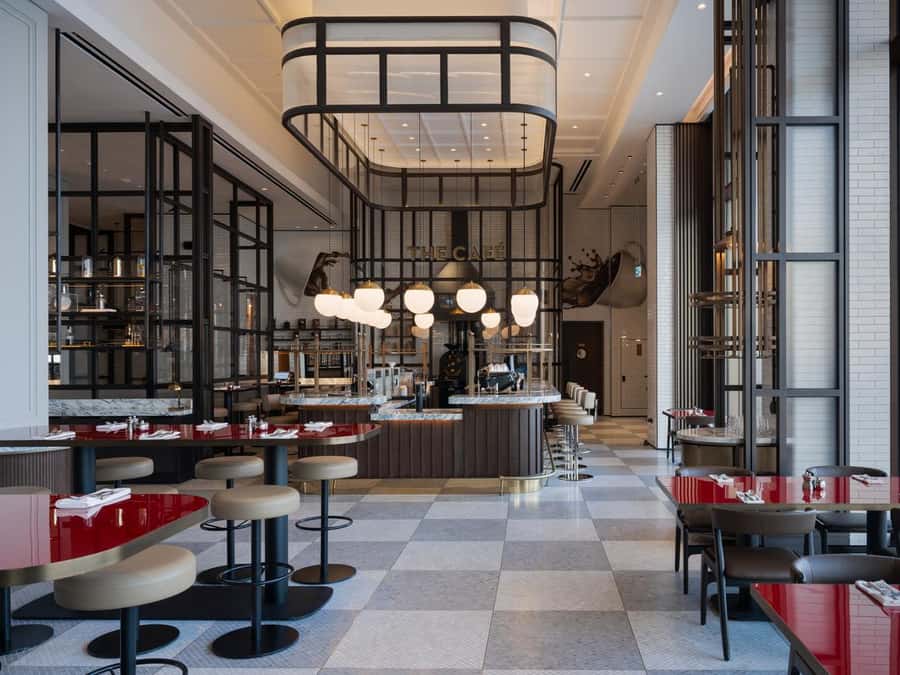 Dubai: Luxury Dinner Buffet at Gastronomy Atlantis The Royal - Who will enjoy Gastronomy most?