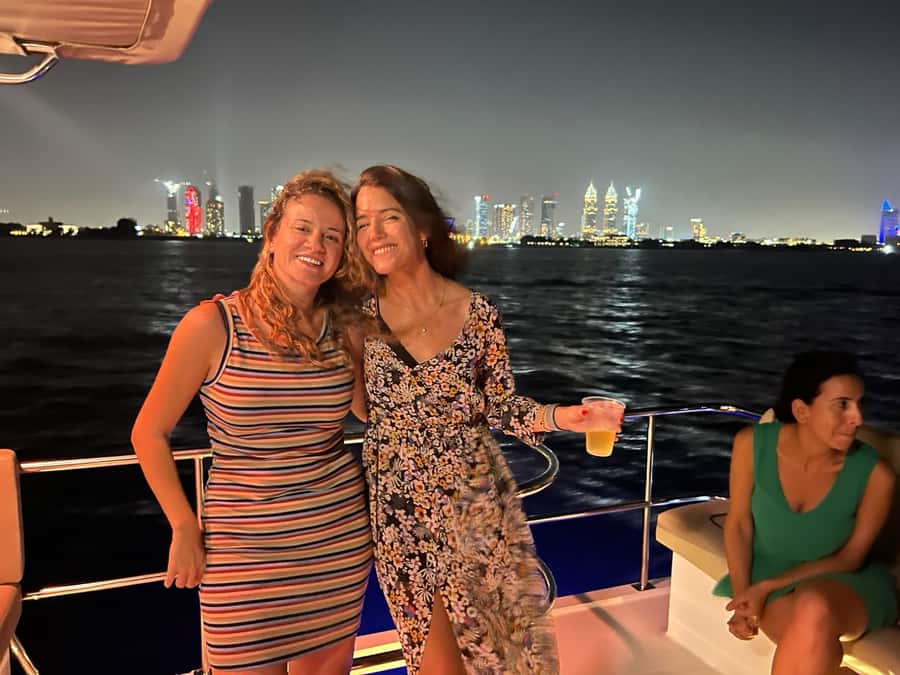 Dubai: Luxury Sightseeing Cruise with Food and Drinks - Ain Dubai and the Palm Jumeirah route
