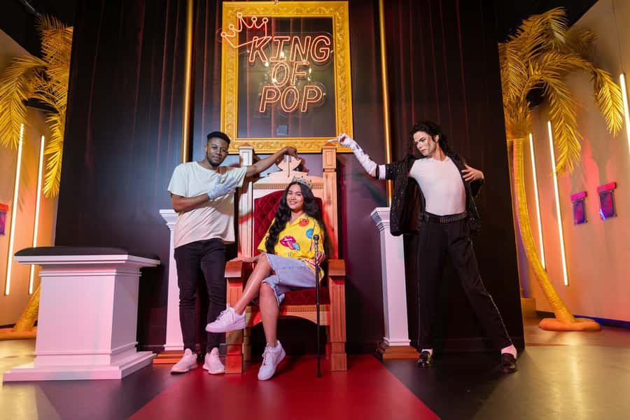 Dubai: Madame Tussauds Adult General Entry Ticket - Sport: penalty shots and famous opponents