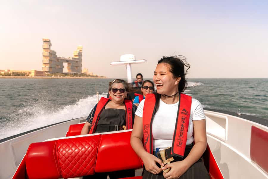 Dubai Marina: 1-Hour Luxury Sightseeing Speedboat Tour - Choosing your departure time