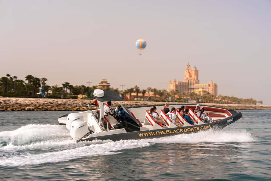 Dubai Marina: 1-Hour Luxury Sightseeing Speedboat Tour - What the $20 price really buys you