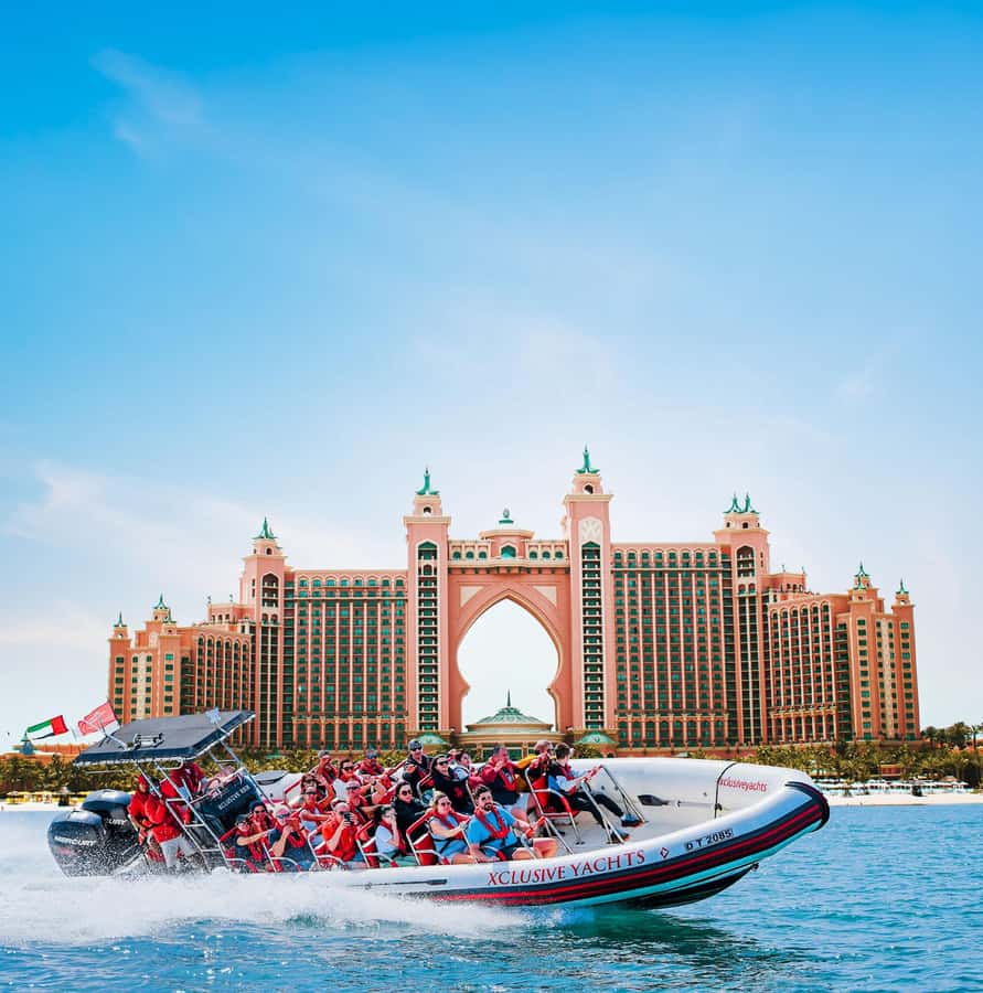 Dubai: Marina, Atlantis, Palm & Burj Al Arab Speedboat Tour - Why this boat ride works so well in Dubai