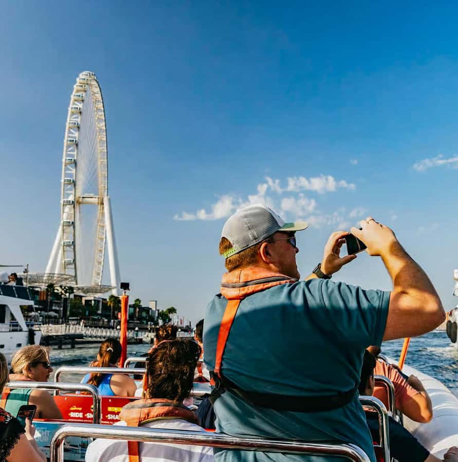 Dubai: Marina, Atlantis, Palm & Burj Al Arab Speedboat Tour - Seeing Palm Jumeirah from the water