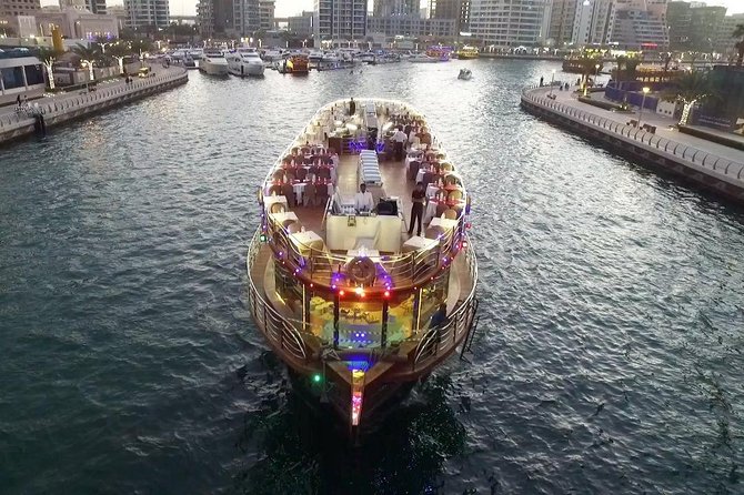Dubai Marina Dinner Cruise with Live Shows - Who will enjoy this experience most?
