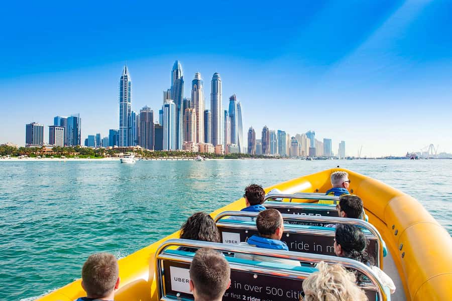 Dubai Marina: Guided Sightseeing Tour by Speedboat - Picking the right route and departure time