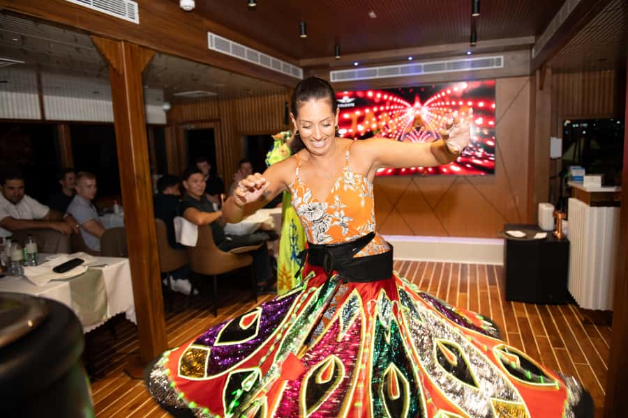 Dubai Marina: Luxury Dinner Cruise, Live Show, Open Bar & DJ - The Evening Skyline as the Boat Moves