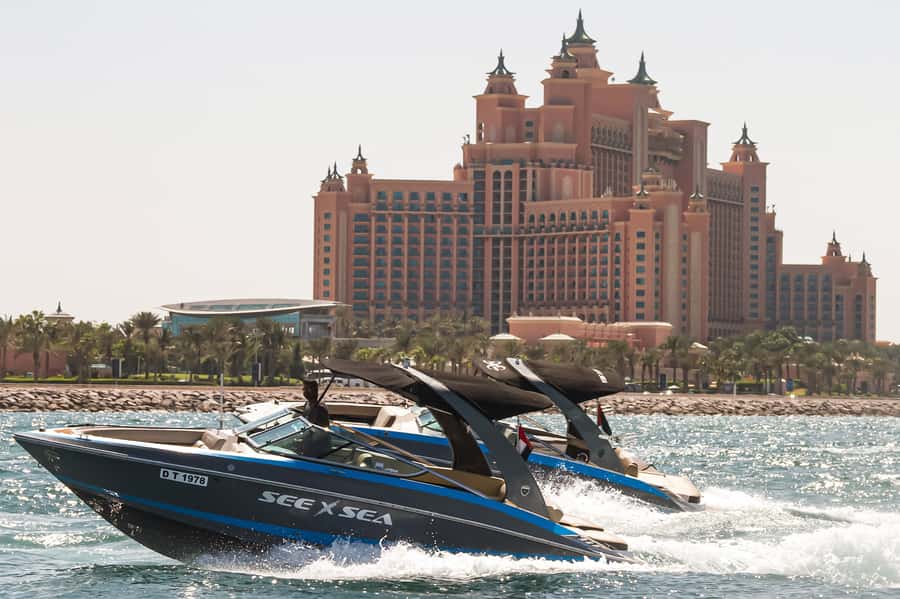 Dubai: Marina Private Boat Tour & Palm Jumeirah Sightseeing - Choosing the right departure time