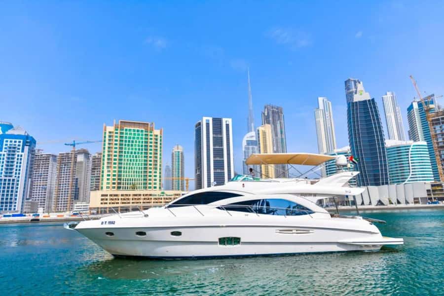 Dubai: Marina Private Luxury Yacht Tour - Leaving Dubai Marina for open water