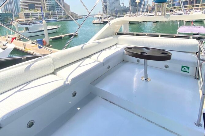 Dubai Marina Yacht Charters: Luxury on the Waves - Timing, Meeting Point, and What to Bring