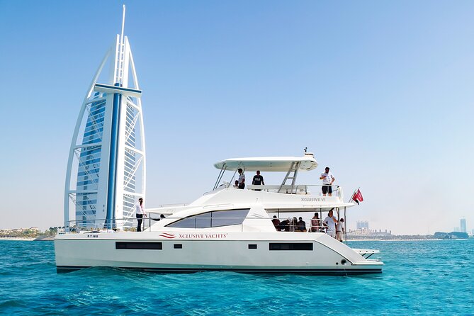 Dubai Marina Yacht Tour with Optional Breakfast or BBQ - Palm Jumeirah, skydivers, and Atlantis