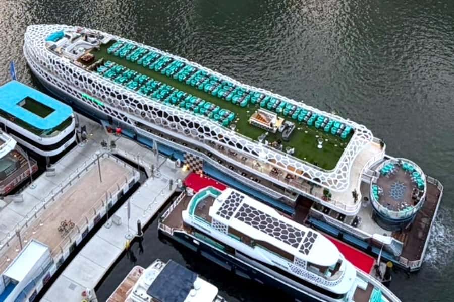 Dubai: Mega Yacht Dinner Cruise with Buffet - Should You Book the Lotus Royale Cruise?