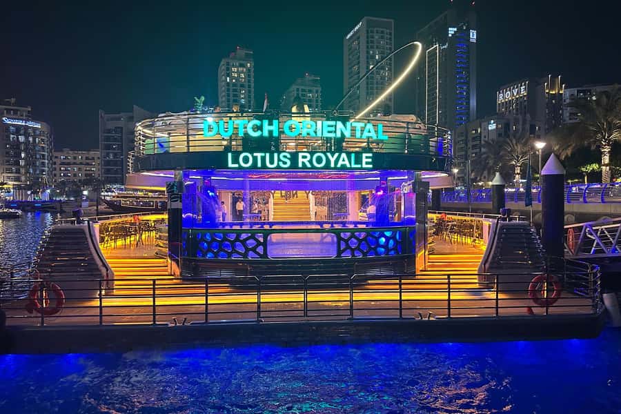 Dubai: Mega Yacht Dinner Cruise with Buffet - Sailing Past JBR and Ain Dubai