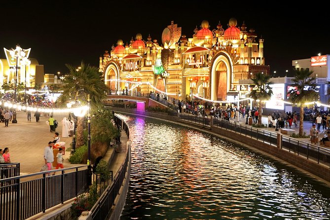 Dubai Miracle Garden and Global Village Shopping Tour - The guide makes a real difference