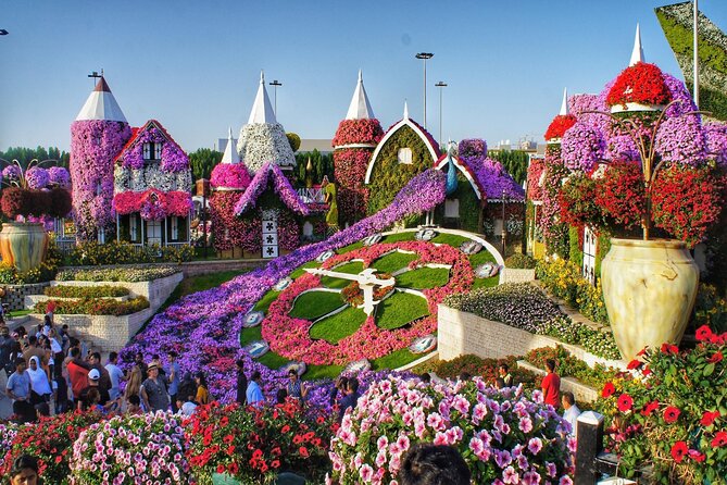 Dubai Miracle Garden Ticket with Transfer - Entering a 72,000-square-meter flower world