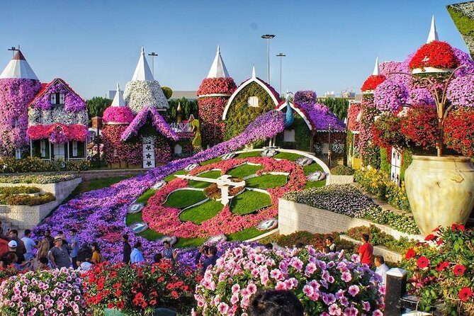 Dubai Miracle Garden Tickets with Round Trip Transfer - The Emirates A380 and the best photo stops
