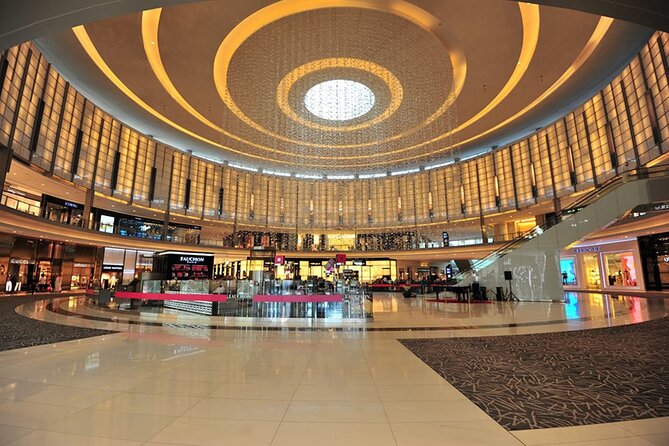 Dubai Modern City Tour with Mono Rail - Atlantis, the Palm: grand hotel, short photo stop