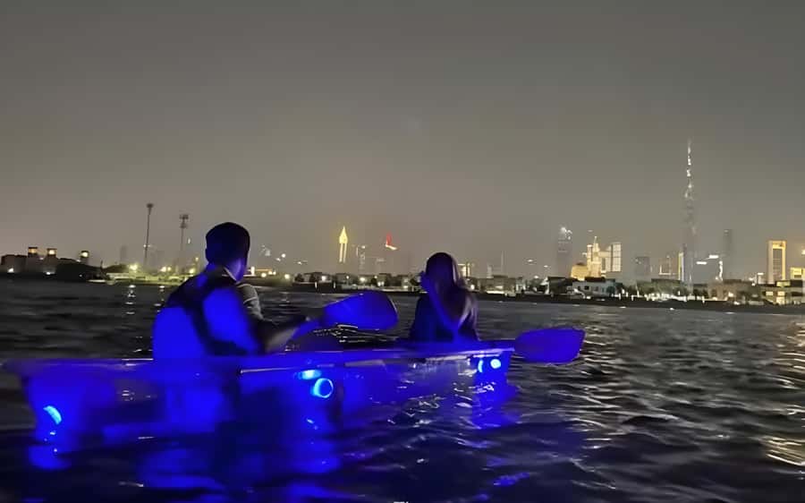 Dubai: Night Kayaking Tour - Photos, clothing, and comfort on the water