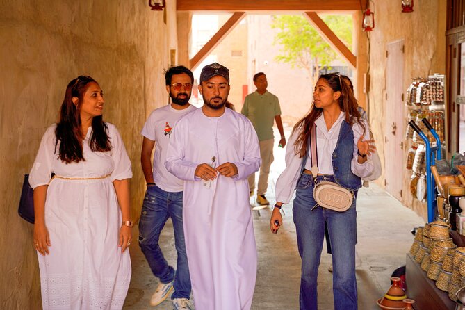 Dubai: Old Town, Souks, Street Food, Guided Tour & Abra Ride - Gold Souk: the grand finale