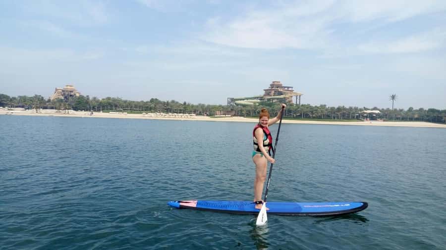 Dubai: Palm Jumeirah Paddle Boarding Tour - From the beach to the West Crescent