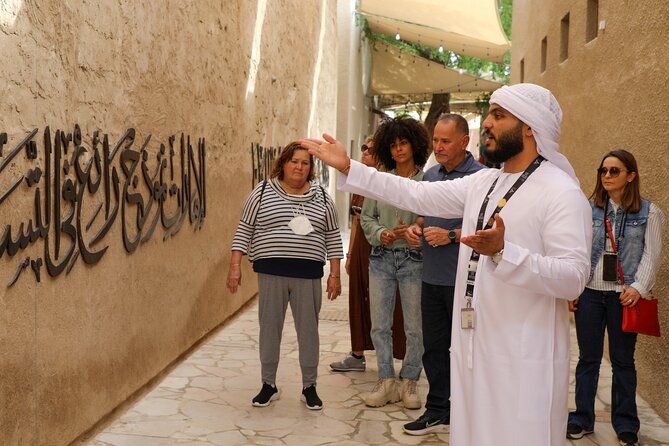 Dubai: Photography Tour in Al Fahidi District w/Abra Ride - Who should book this three-hour experience