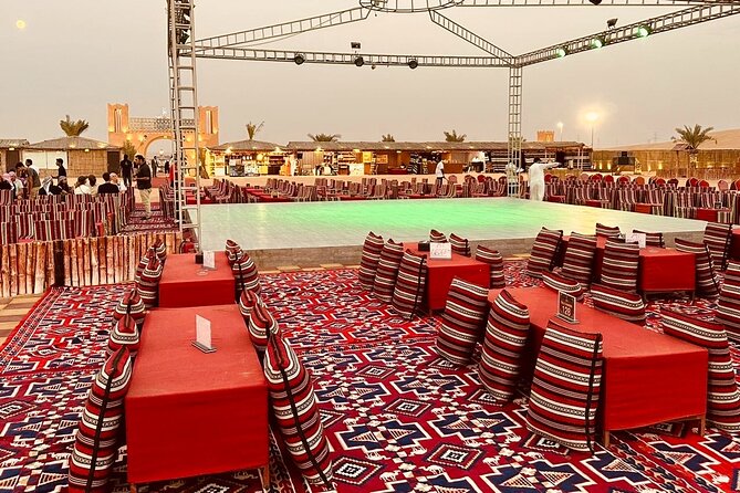 Dubai Premium Desert Safari Red Duns Camel sandbord & Premium BBQ - Sandboarding and sunset photography