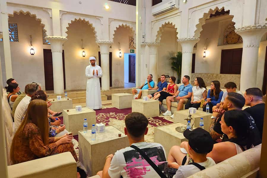 Dubai: Premium Old Town, Street Food, Souks & Boat Ride Tour - Key points at a glance