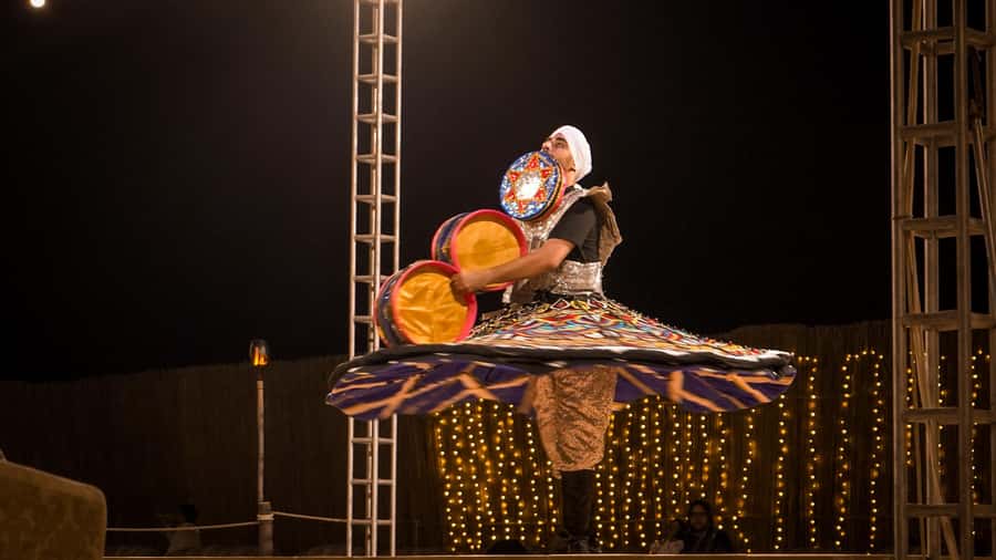 Dubai: Premium Red Dune Safari with Sandboarding & BBQ - Who will enjoy this safari most