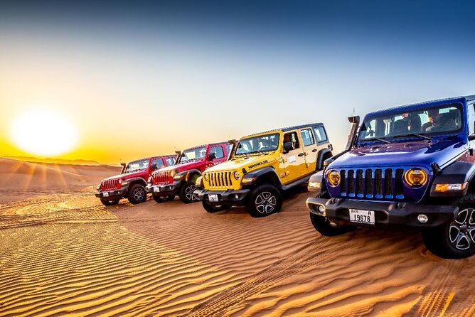 Dubai Private 4x4 Desert Safari with Traditional Dinner Options - Red Dunes, Sharp Turns, and a High-Point Photo Stop