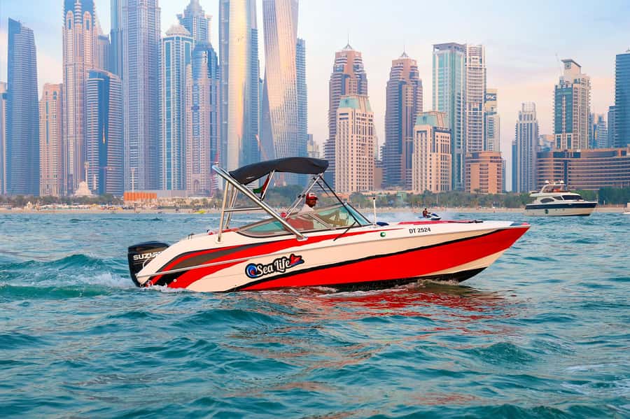 Dubai: Private Boat Tour - JBR/Burj Al Arab/Atlantis options - Why the one-hour ride works for a quick Dubai view