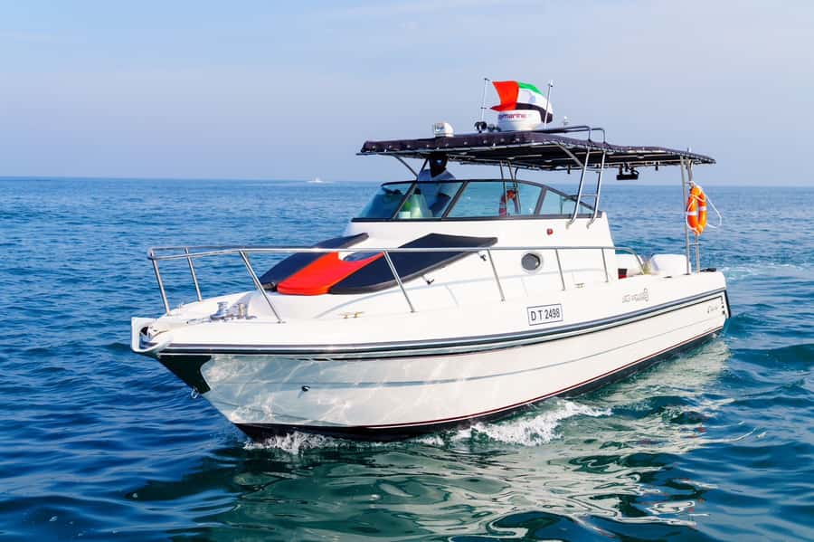 Dubai: Private Coastline Landmarks Mini-Yacht Tour - Atlantis at the Palm’s Tip
