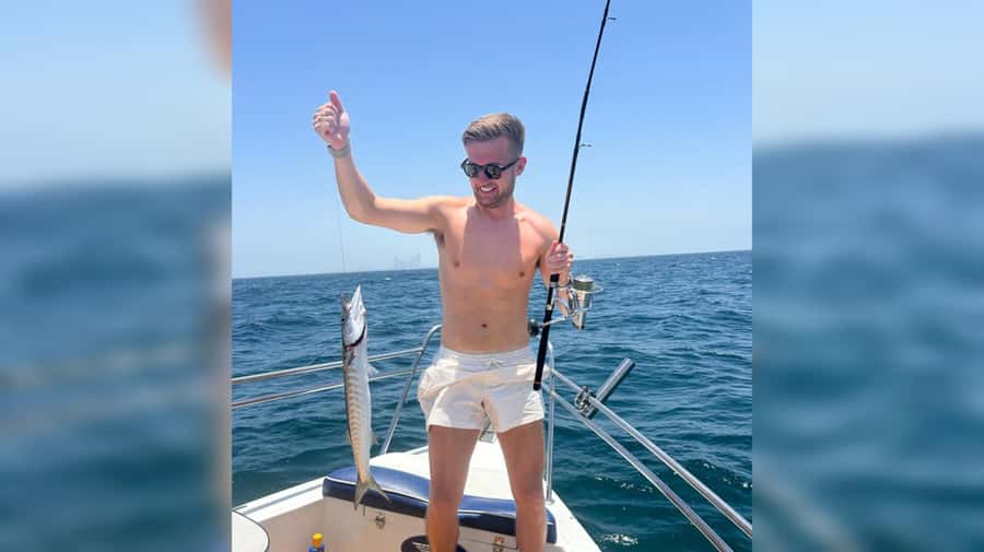 Dubai: Private Deep Sea Fishing Trip with BBQ of Catch - Who should book this fishing trip