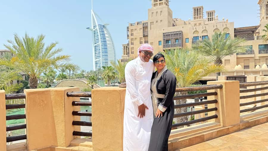 Dubai: Private Half-Day Sightseeing Tour - Souk Madinat and Qasr Al Jumeirah
