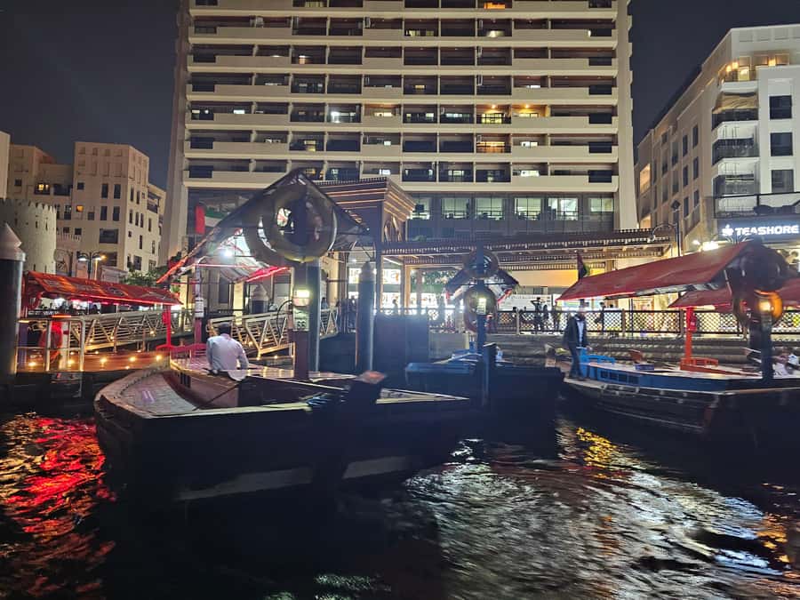 Dubai: Private Layover Tour with Choice of Duration - Burj Al Arab, Jumeirah, and The Pointe